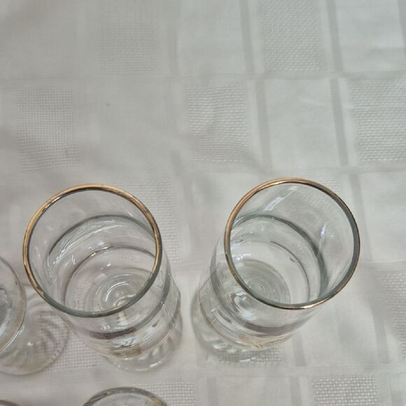 Gold Accent Glassware Set - Picture 14 of 16